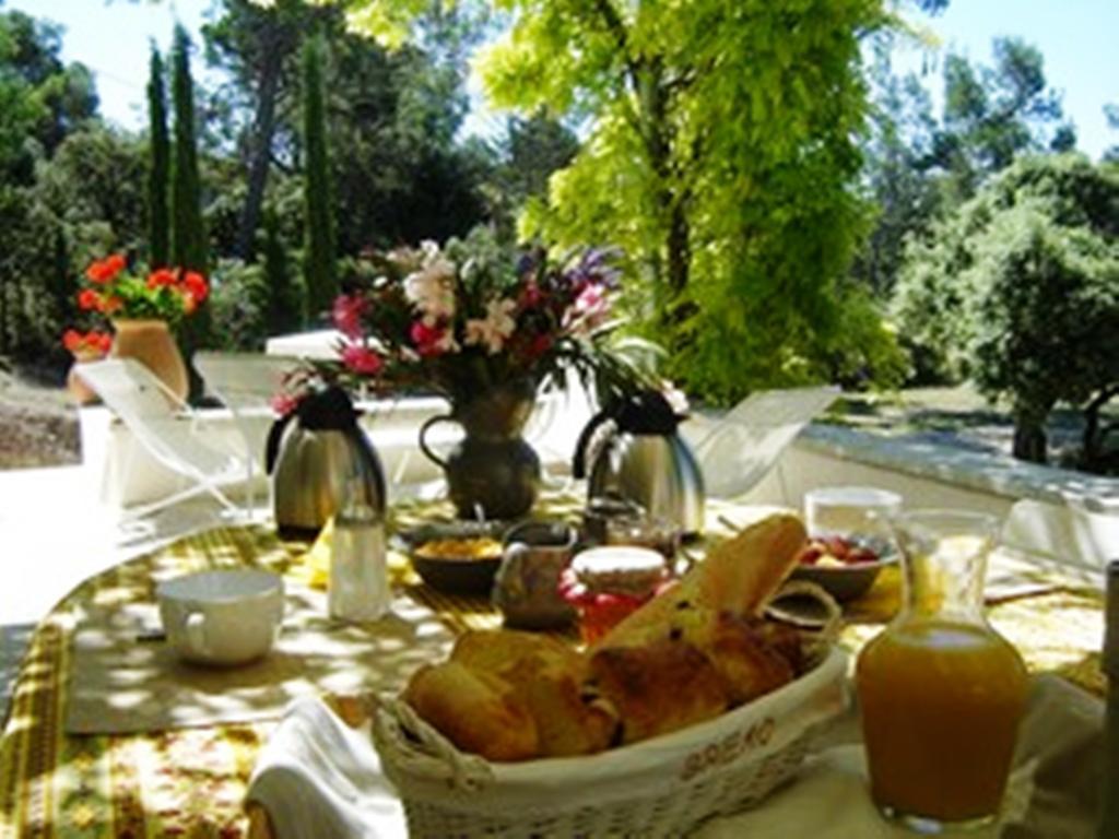 La Tangana Bed and Breakfast Rognes Eksteriør billede
