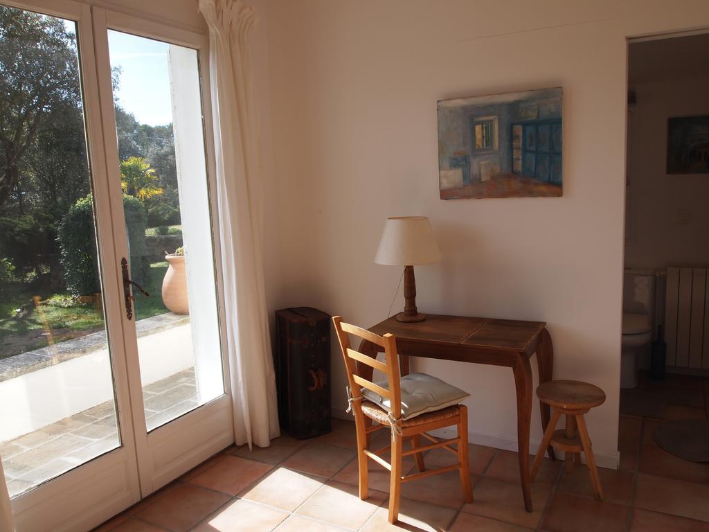 La Tangana Bed and Breakfast Rognes Eksteriør billede